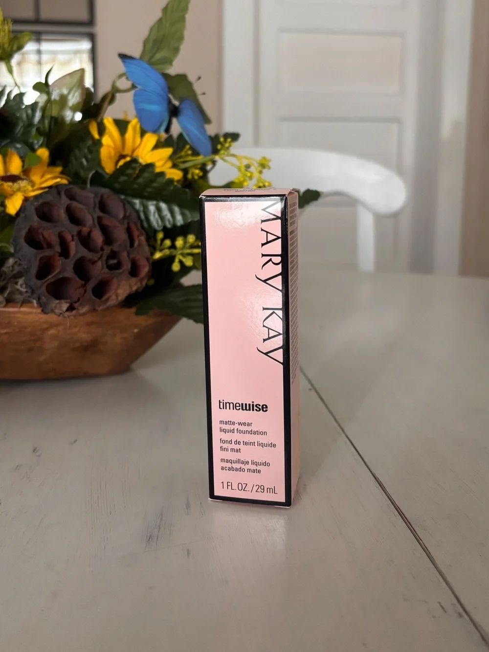 Mary Kay TimeWise Matte-Wear Liquid Foundation - Ivory 3